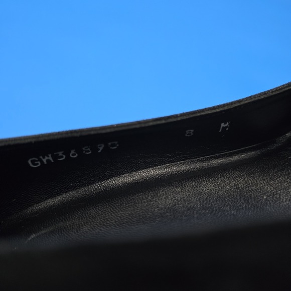 Stuart Weitzman Suede‎ Studded Heels Pumps Shoes Size 8M - Picture 10 of 10